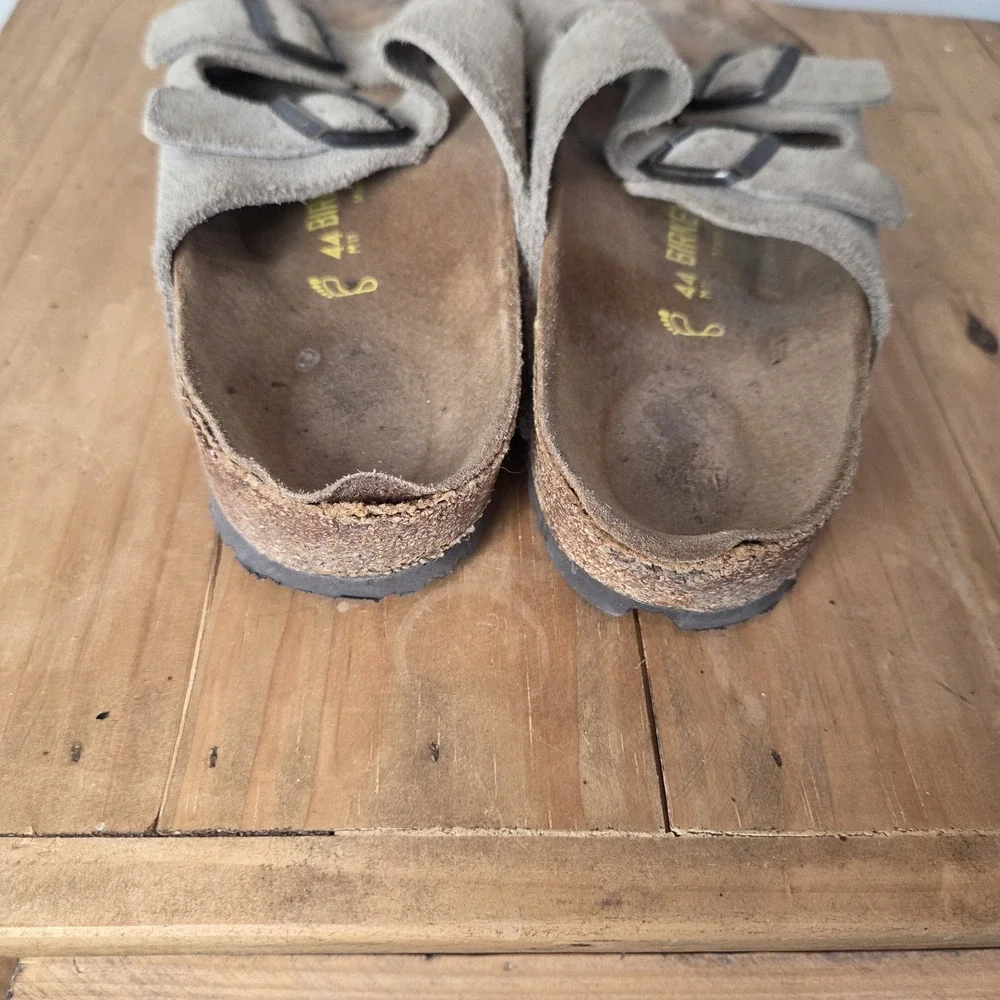 Birkenstock Arizona Sandals Mens Size 11 Taupe Suede Leather Made in Germany 44‎